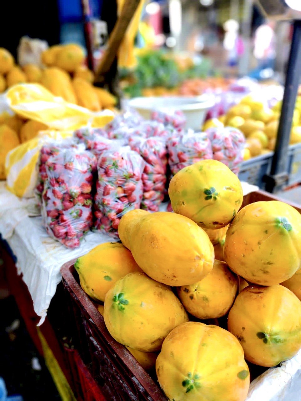 Fresh tropical fruits and traditional food in Cartagena