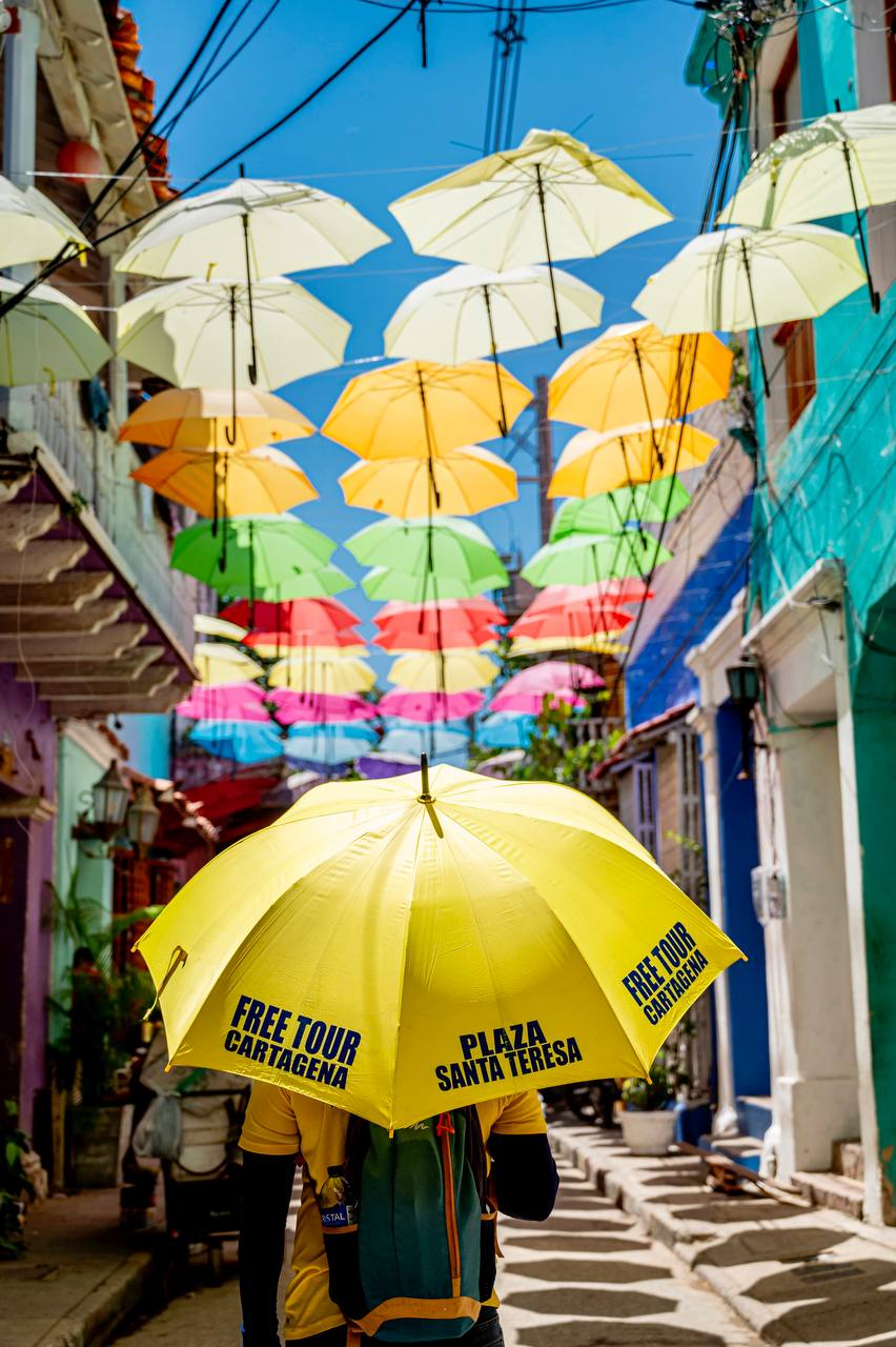 Meeting point with yellow umbrella